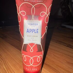 Bath & Body Works Winter Candy Apple Body Cream - Red